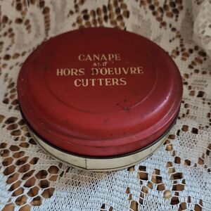 Vintage Japan Canape' Rusted Hors Doeuvre Cutters